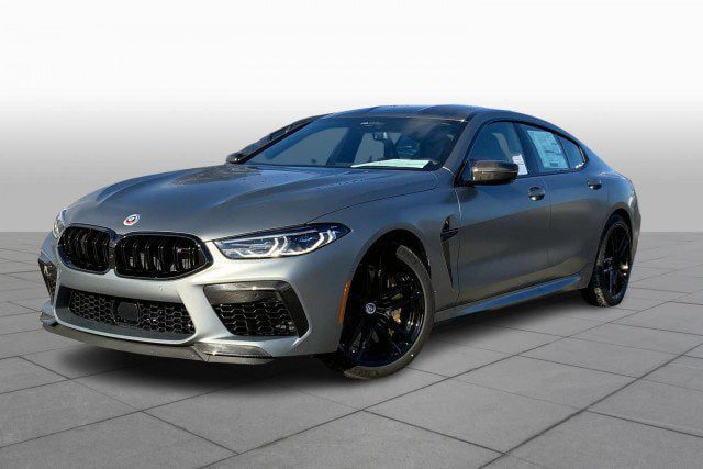 Eficiencia de los centros de carga V8 para vehículos eléctricos: ¿Cuál es el mejor?