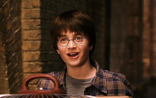 CUÁNDO CUMPLE HARRY POTTER DESCUBRE SU FECHA MÁGICA