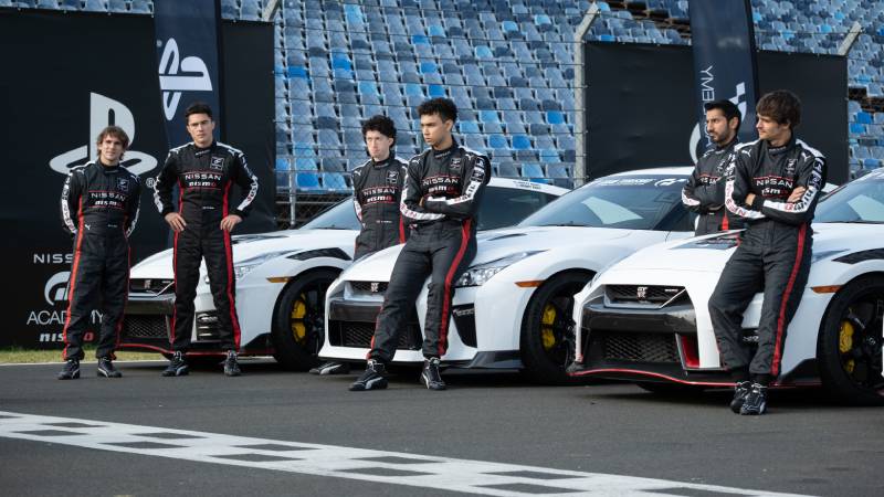 GRAN TURISMO: Transforma tu juego en habilidades de corredor